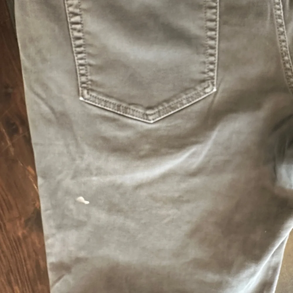 Joe's Jeans Men's Gray Pants